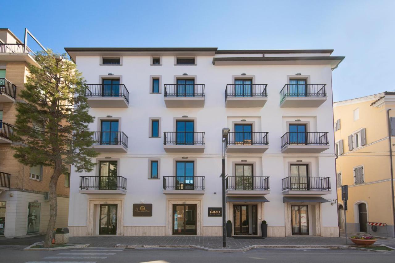 Hotel Enzo Porto Recanati Exterior photo
